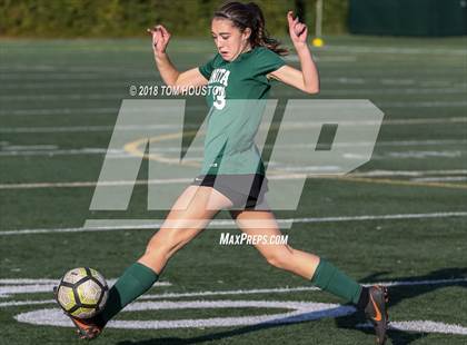 Thumbnail 1 in Bonita vs. Los Altos photogallery.