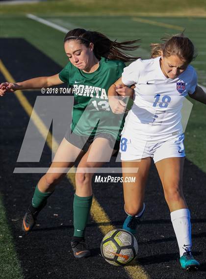 Thumbnail 3 in Bonita vs. Los Altos photogallery.