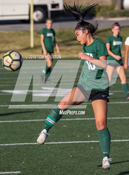 Thumbnail 1 in Bonita vs. Los Altos photogallery.