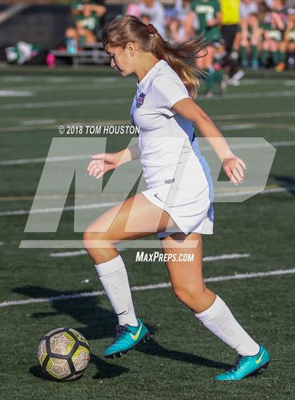 Thumbnail 3 in Bonita vs. Los Altos photogallery.