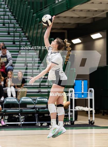 Thumbnail 1 in Fishers vs. Noblesville (IHSAA 4A Westfield Section 8 Round 1) photogallery.