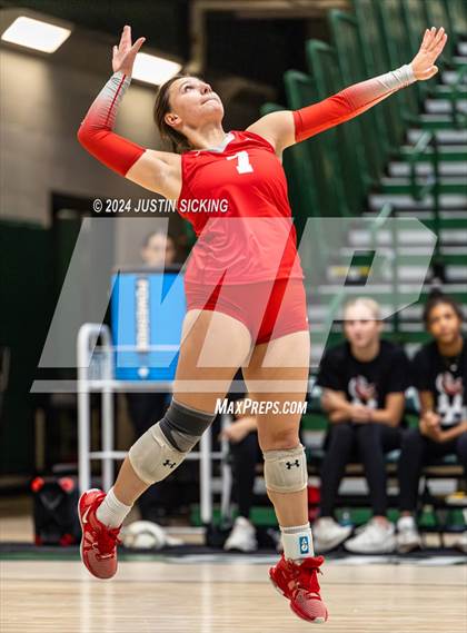 Thumbnail 1 in Fishers vs. Noblesville (IHSAA 4A Westfield Section 8 Round 1) photogallery.