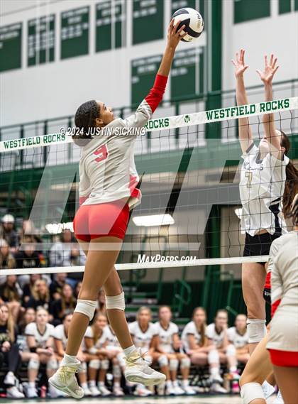 Thumbnail 3 in Fishers vs. Noblesville (IHSAA 4A Westfield Section 8 Round 1) photogallery.