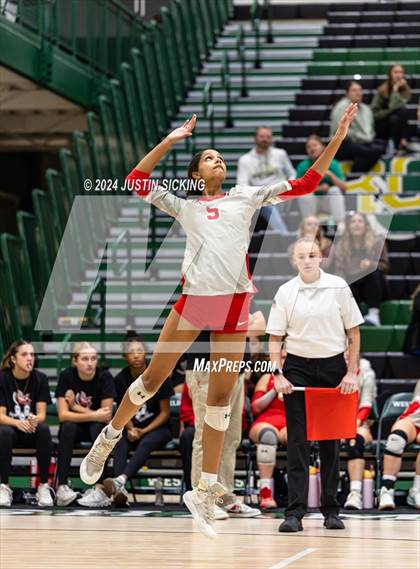 Thumbnail 3 in Fishers vs. Noblesville (IHSAA 4A Westfield Section 8 Round 1) photogallery.