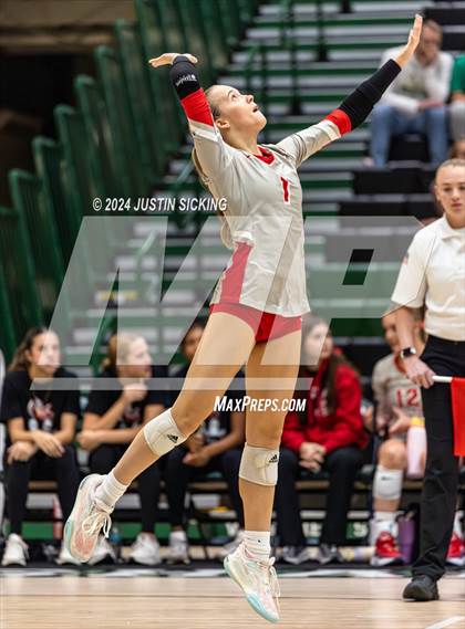 Thumbnail 3 in Fishers vs. Noblesville (IHSAA 4A Westfield Section 8 Round 1) photogallery.