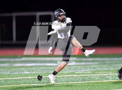 Thumbnail 2 in Old Bridge vs Kingsway (NJSIAA South Group 5 First Round Playoff) photogallery.