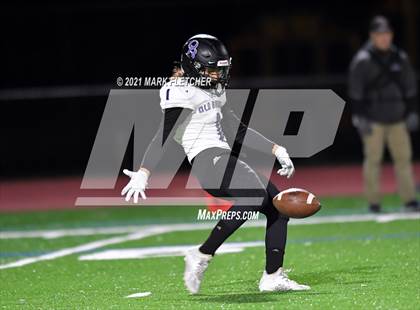 Thumbnail 2 in Old Bridge vs Kingsway (NJSIAA South Group 5 First Round Playoff) photogallery.