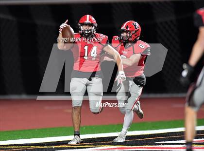 Thumbnail 3 in Old Bridge vs Kingsway (NJSIAA South Group 5 First Round Playoff) photogallery.