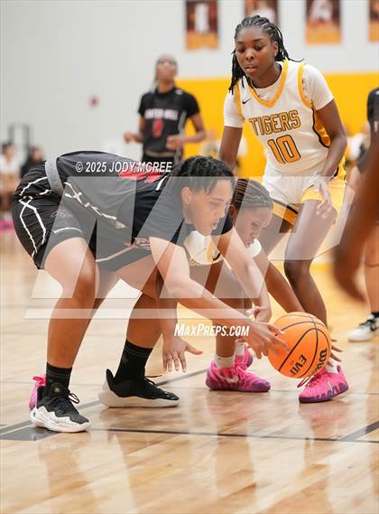 Thumbnail 1 in Center Hill @ Hernando photogallery.