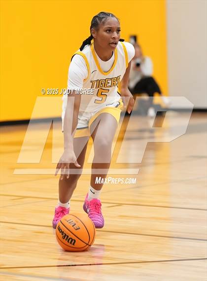 Thumbnail 3 in Center Hill @ Hernando photogallery.