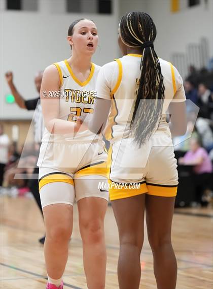 Thumbnail 1 in Center Hill @ Hernando photogallery.