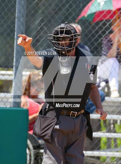 Thumbnail 3 in Elk Grove vs. La Costa Canyon (67th Annual San Diego Lions Tournament) photogallery.