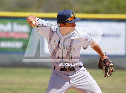 Thumbnail 3 in Elk Grove vs. La Costa Canyon (67th Annual San Diego Lions Tournament) photogallery.