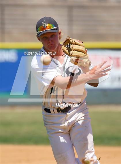 Thumbnail 3 in Elk Grove vs. La Costa Canyon (67th Annual San Diego Lions Tournament) photogallery.