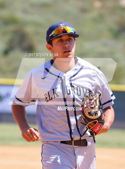 Thumbnail 1 in Elk Grove vs. La Costa Canyon (67th Annual San Diego Lions Tournament) photogallery.