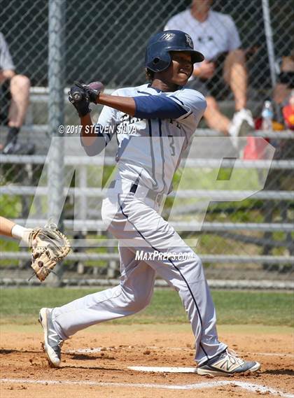 Thumbnail 2 in Elk Grove vs. La Costa Canyon (67th Annual San Diego Lions Tournament) photogallery.