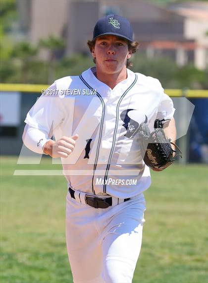 Thumbnail 2 in Elk Grove vs. La Costa Canyon (67th Annual San Diego Lions Tournament) photogallery.
