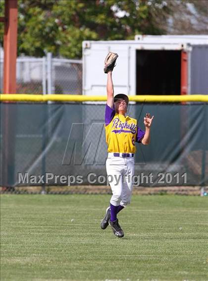 Thumbnail 3 in Righetti vs Nipomo photogallery.