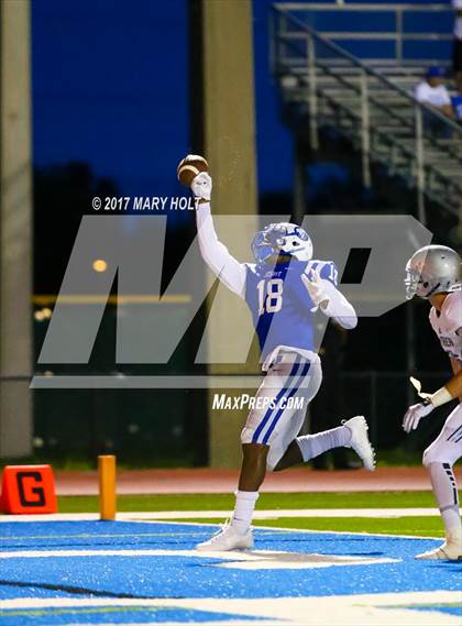 Thumbnail 1 in Gaither @ Jesuit (Scrimmage) photogallery.