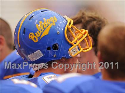 Thumbnail 1 in Cobleskill-Richmondville vs. Alden (Syracuse Kickoff Classic) photogallery.