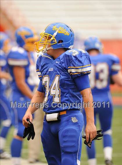 Thumbnail 1 in Cobleskill-Richmondville vs. Alden (Syracuse Kickoff Classic) photogallery.