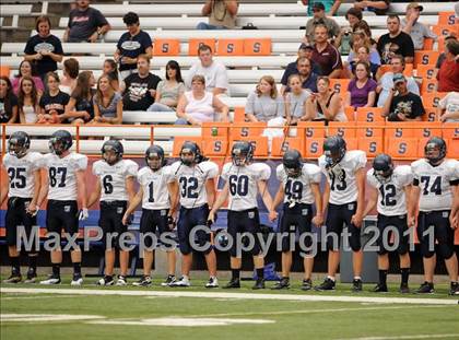 Thumbnail 2 in Cobleskill-Richmondville vs. Alden (Syracuse Kickoff Classic) photogallery.