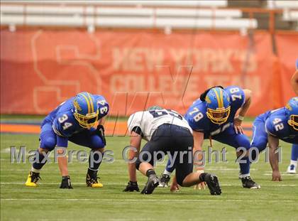 Thumbnail 3 in Cobleskill-Richmondville vs. Alden (Syracuse Kickoff Classic) photogallery.