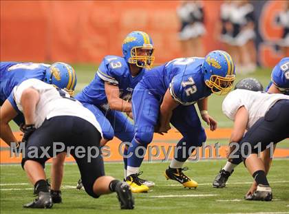 Thumbnail 3 in Cobleskill-Richmondville vs. Alden (Syracuse Kickoff Classic) photogallery.