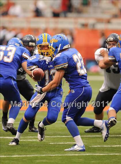 Thumbnail 3 in Cobleskill-Richmondville vs. Alden (Syracuse Kickoff Classic) photogallery.