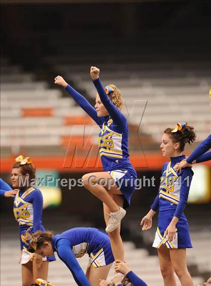 Thumbnail 3 in Cobleskill-Richmondville vs. Alden (Syracuse Kickoff Classic) photogallery.