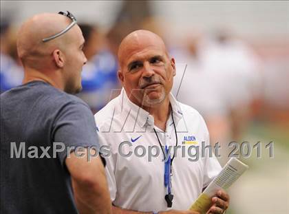 Thumbnail 1 in Cobleskill-Richmondville vs. Alden (Syracuse Kickoff Classic) photogallery.
