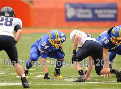 Thumbnail 1 in Cobleskill-Richmondville vs. Alden (Syracuse Kickoff Classic) photogallery.