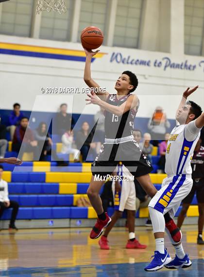 Thumbnail 3 in Prospect vs. Piedmont Hills photogallery.