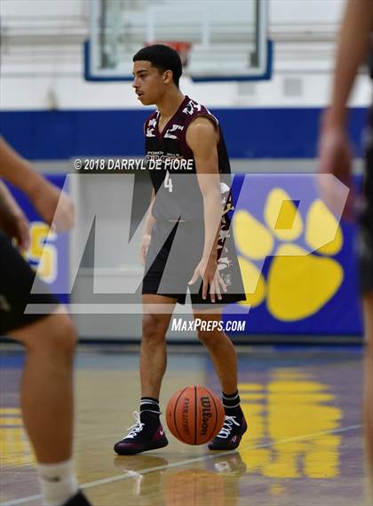Thumbnail 3 in Prospect vs. Piedmont Hills photogallery.