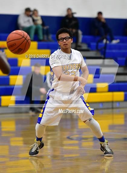 Thumbnail 2 in Prospect vs. Piedmont Hills photogallery.
