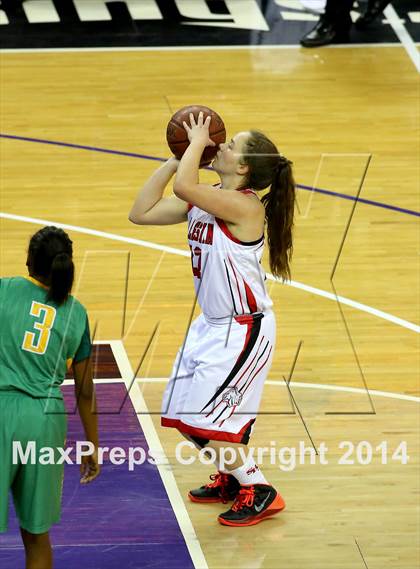 Thumbnail 3 in Salesian vs Long Beach Poly (CIF State Open Division Final) photogallery.