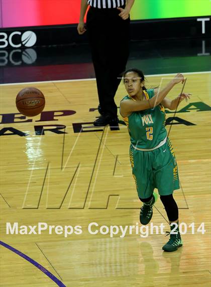 Thumbnail 2 in Salesian vs Long Beach Poly (CIF State Open Division Final) photogallery.
