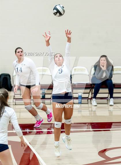Thumbnail 3 in Vista del Lago @ Whitney photogallery.