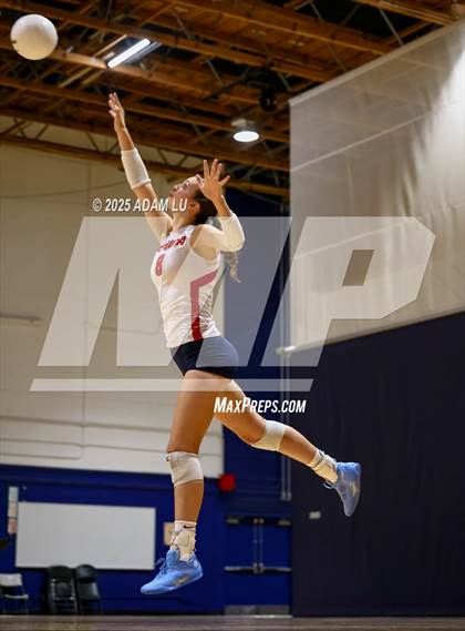 Thumbnail 1 in Lincoln @ Juanita photogallery.