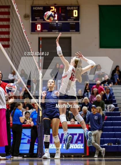 Thumbnail 2 in Lincoln @ Juanita photogallery.