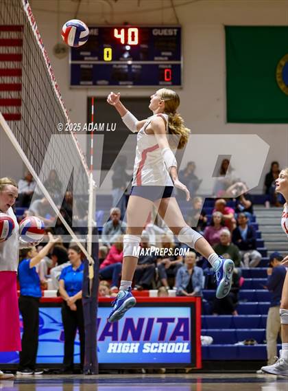 Thumbnail 2 in Lincoln @ Juanita photogallery.