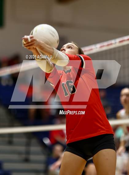Thumbnail 2 in Lincoln @ Juanita photogallery.