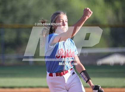 Thumbnail 1 in South Iredell @ North Iredell photogallery.