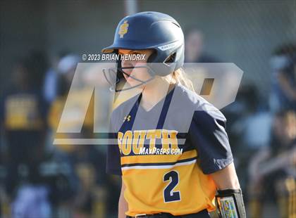 Thumbnail 2 in South Iredell @ North Iredell photogallery.