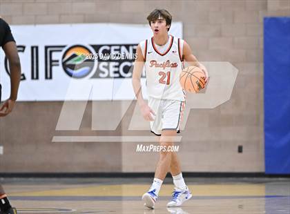 Thumbnail 1 in Vanden vs. Pacifica Christian (Meet in the Middle Classic) photogallery.