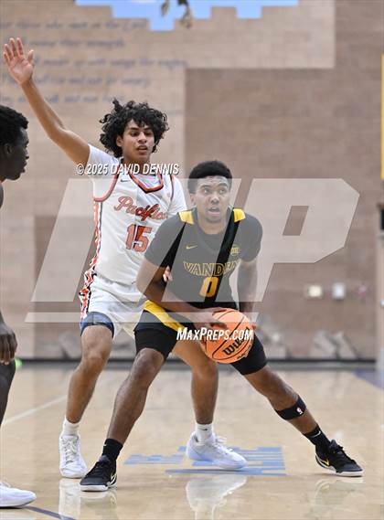 Thumbnail 3 in Vanden vs. Pacifica Christian (Meet in the Middle Classic) photogallery.