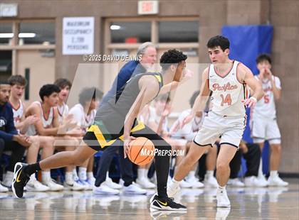 Thumbnail 1 in Vanden vs. Pacifica Christian (Meet in the Middle Classic) photogallery.