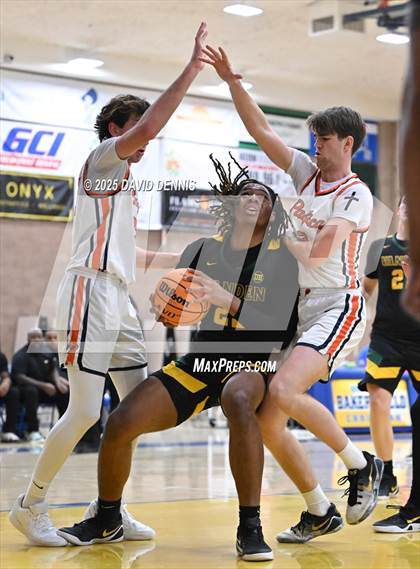 Thumbnail 2 in Vanden vs. Pacifica Christian (Meet in the Middle Classic) photogallery.