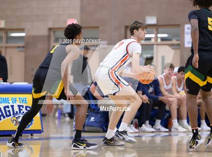 Thumbnail 3 in Vanden vs. Pacifica Christian (Meet in the Middle Classic) photogallery.