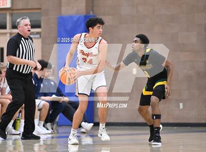 Thumbnail 2 in Vanden vs. Pacifica Christian (Meet in the Middle Classic) photogallery.